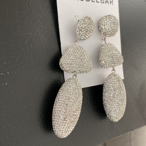 Raquel NWOT Raquel Crystal Embellished Drop Earrings
BaubleBar - Picture 3 of 4